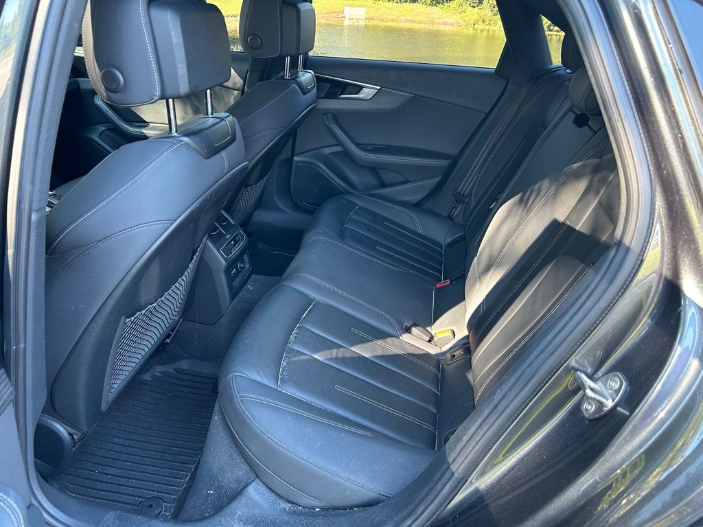 Thumbnail: 2021 Audi A4 - 13