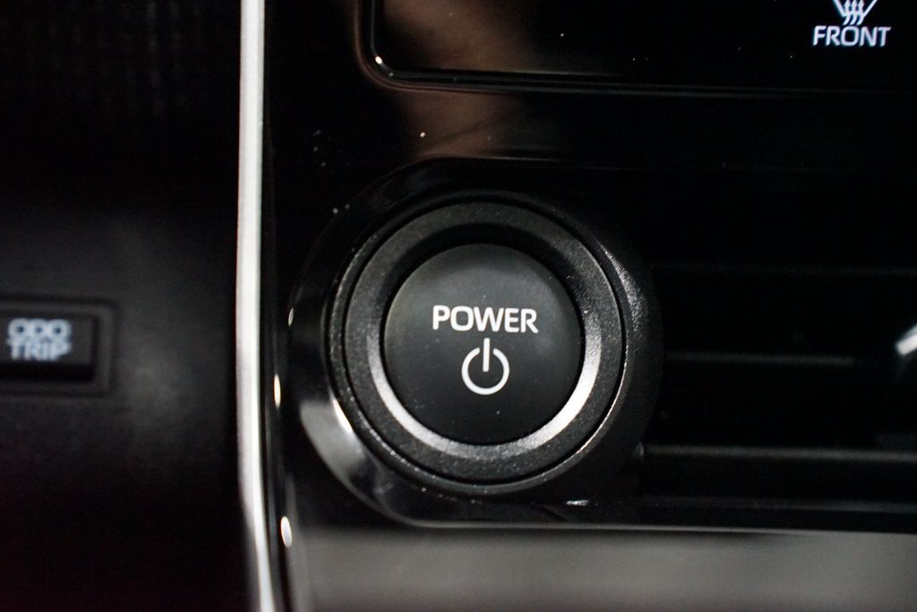 Thumbnail: 2024 Toyota bZ4X - 22