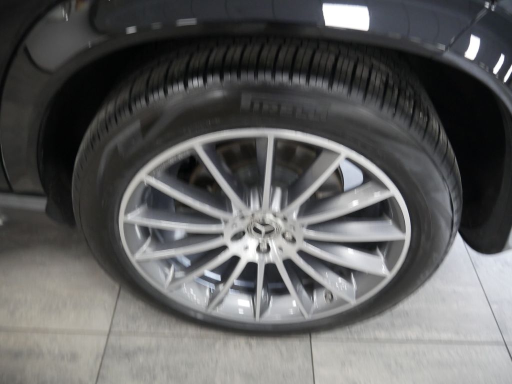 Thumbnail: 2024 Mercedes-Benz GLE - 12