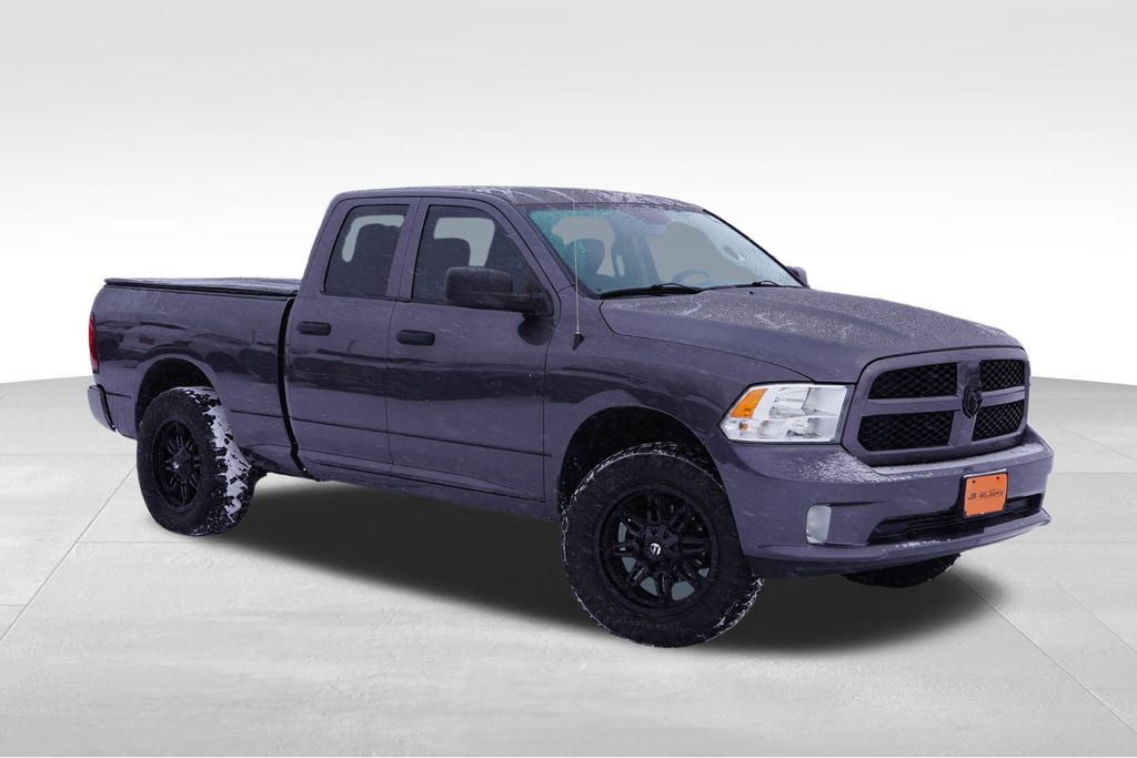 2016 RAM 1500 Express Quad Cab 4WD