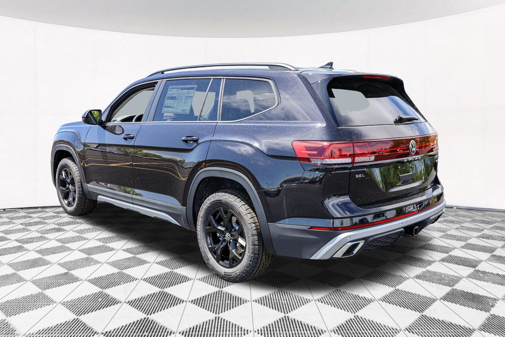 2024 Volkswagen Atlas 2.0T Peak Edition SEL 11