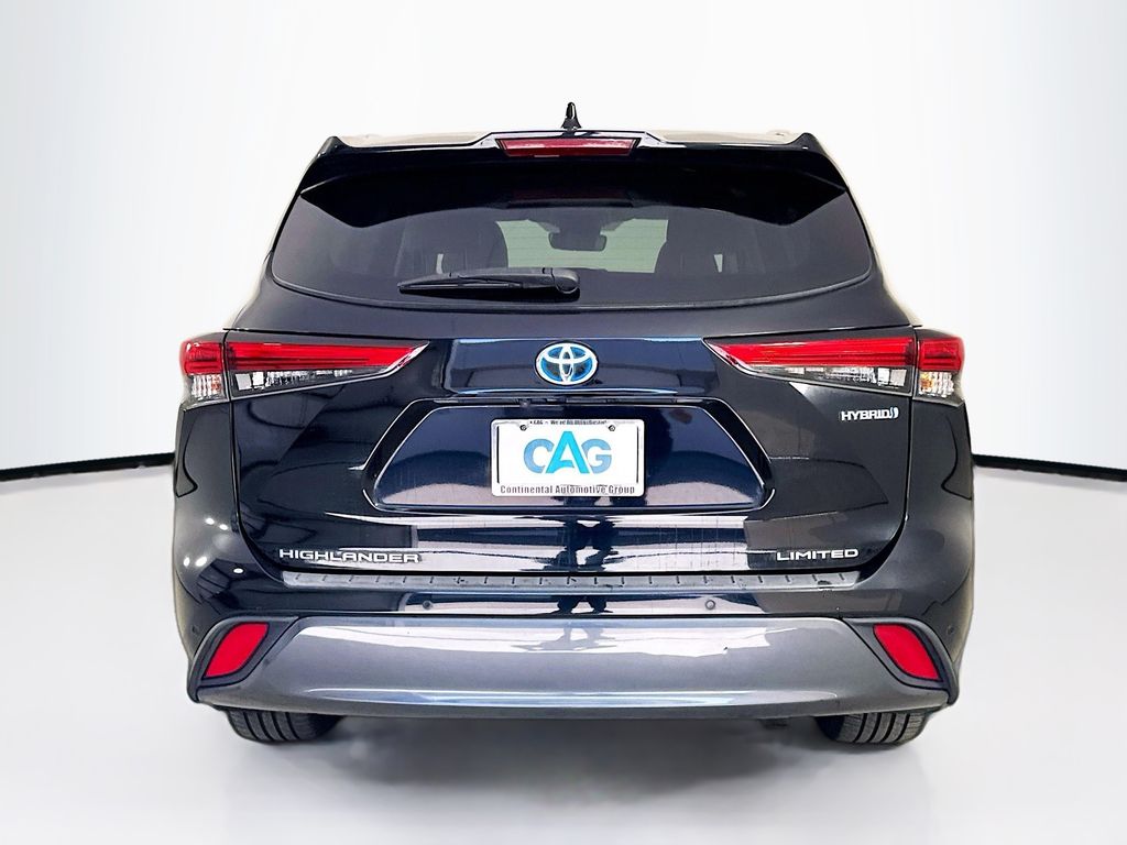 Used Car 2022 Toyota Highlander Hybrid  Limited For Sale Under $40,000 In Austin, Texas