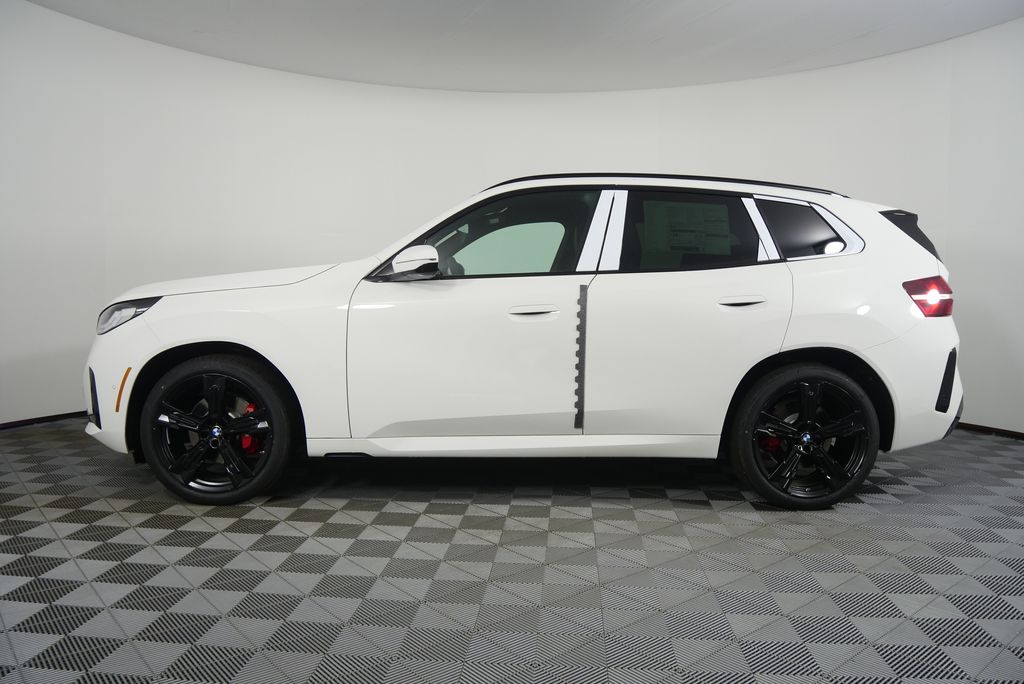 Thumbnail: 2026 BMW X3 - 6