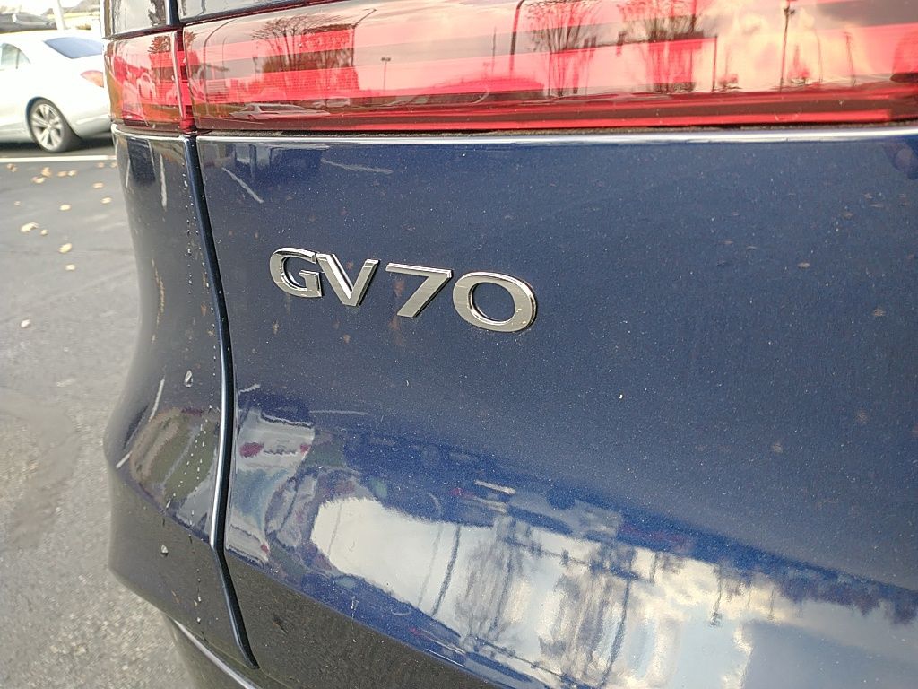 2024 Genesis GV70 Advanced 11