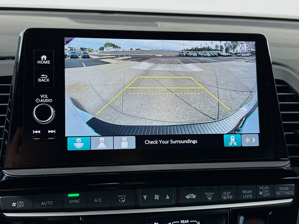 Thumbnail: 2026 Honda Odyssey - 14