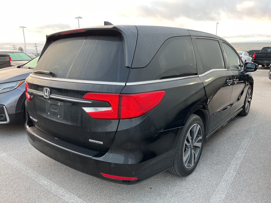 2022 Honda Odyssey Elite 3