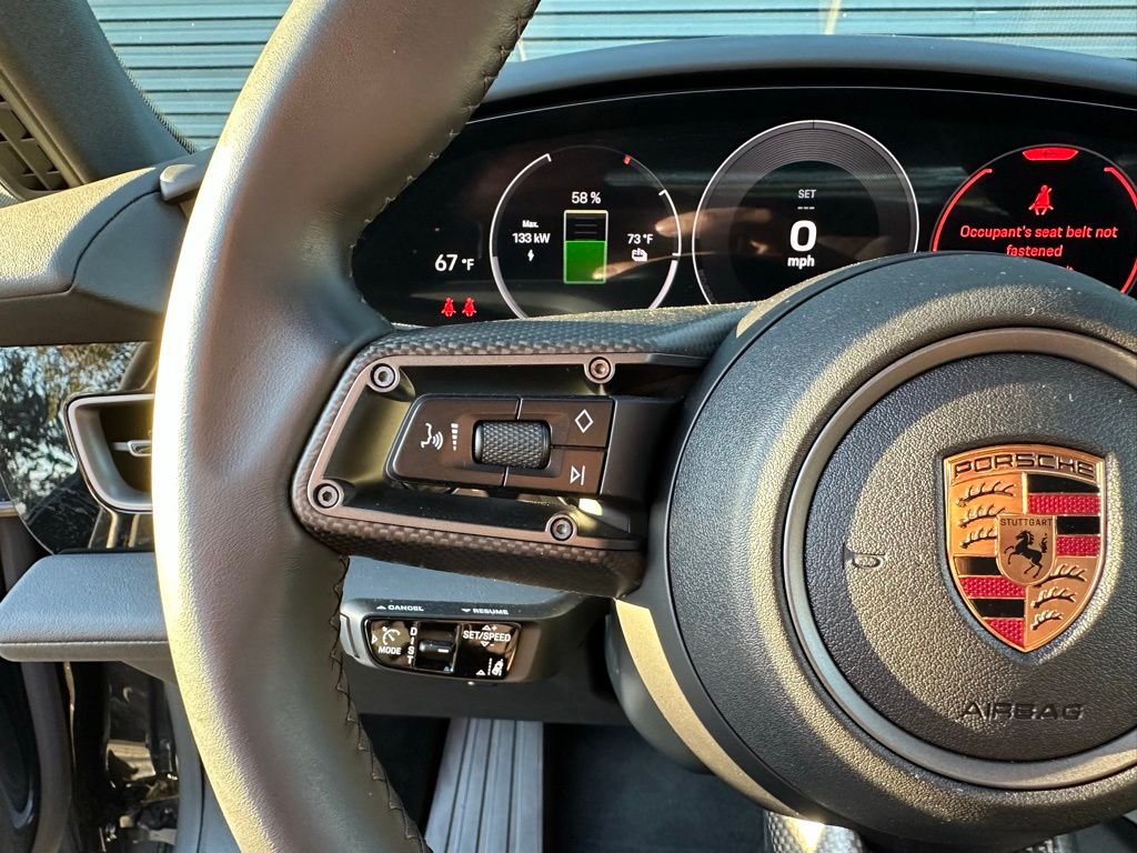 Thumbnail: 2025 Porsche Taycan - 21