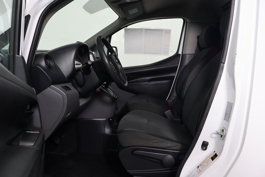 Thumbnail: 2020 Nissan NV200 - 8