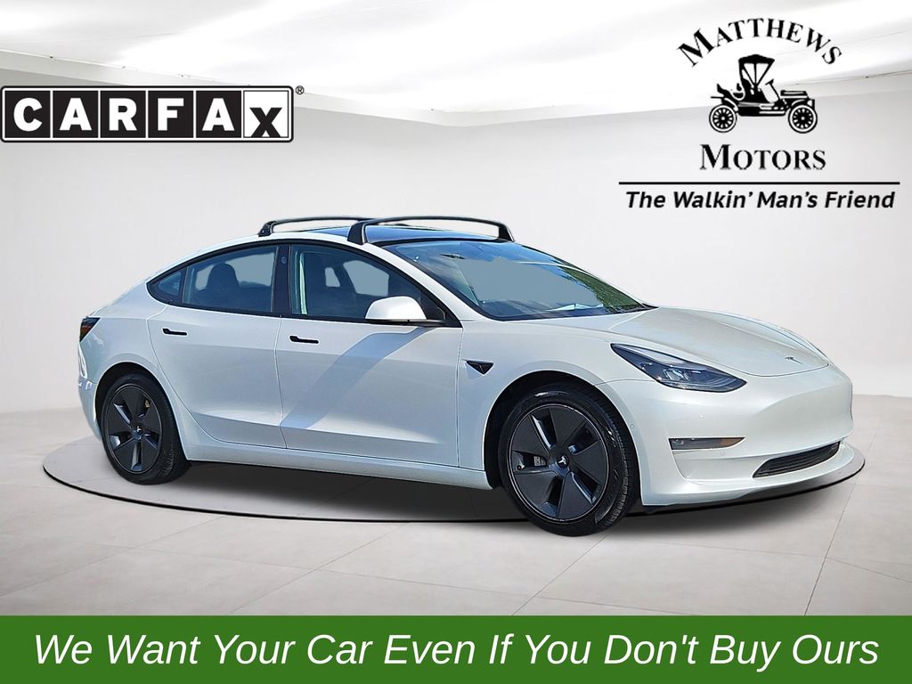 2022 Tesla Model 3 Long Range Dual Motor All-Wheel Drive's photo