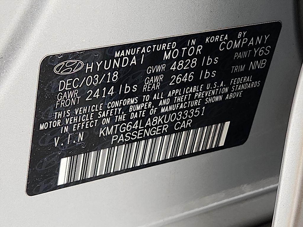 Thumbnail: 2019 Genesis G70 - 27