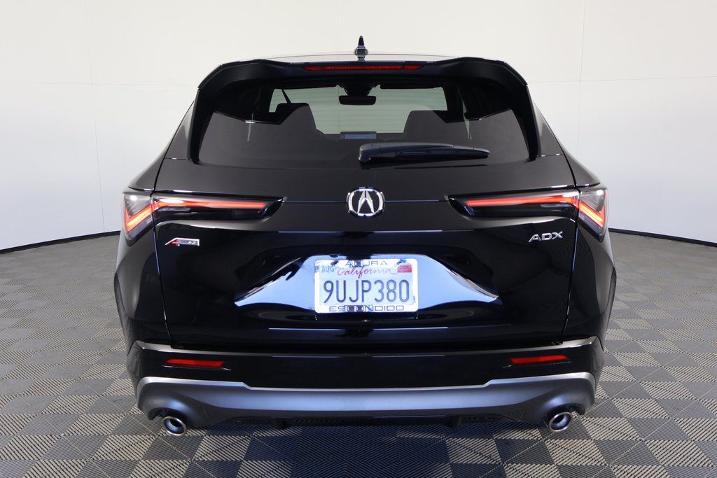 Thumbnail: 2025 Acura ADX - 5