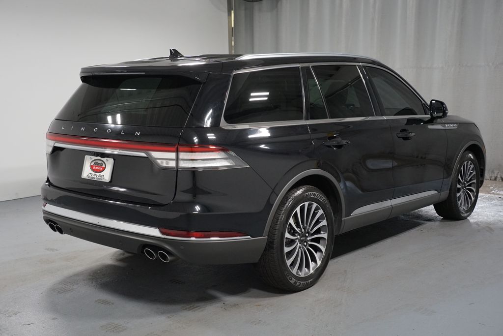Thumbnail: 2023 Lincoln Aviator - 8