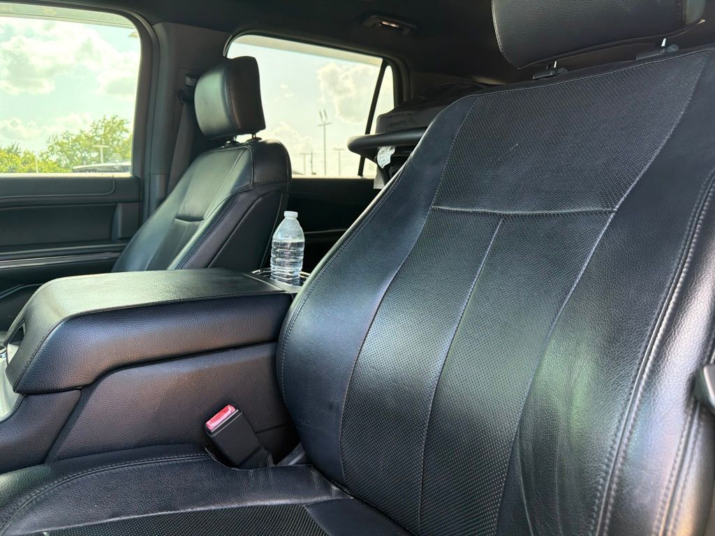 2018 Ford Expedition XLT Red at Community Honda