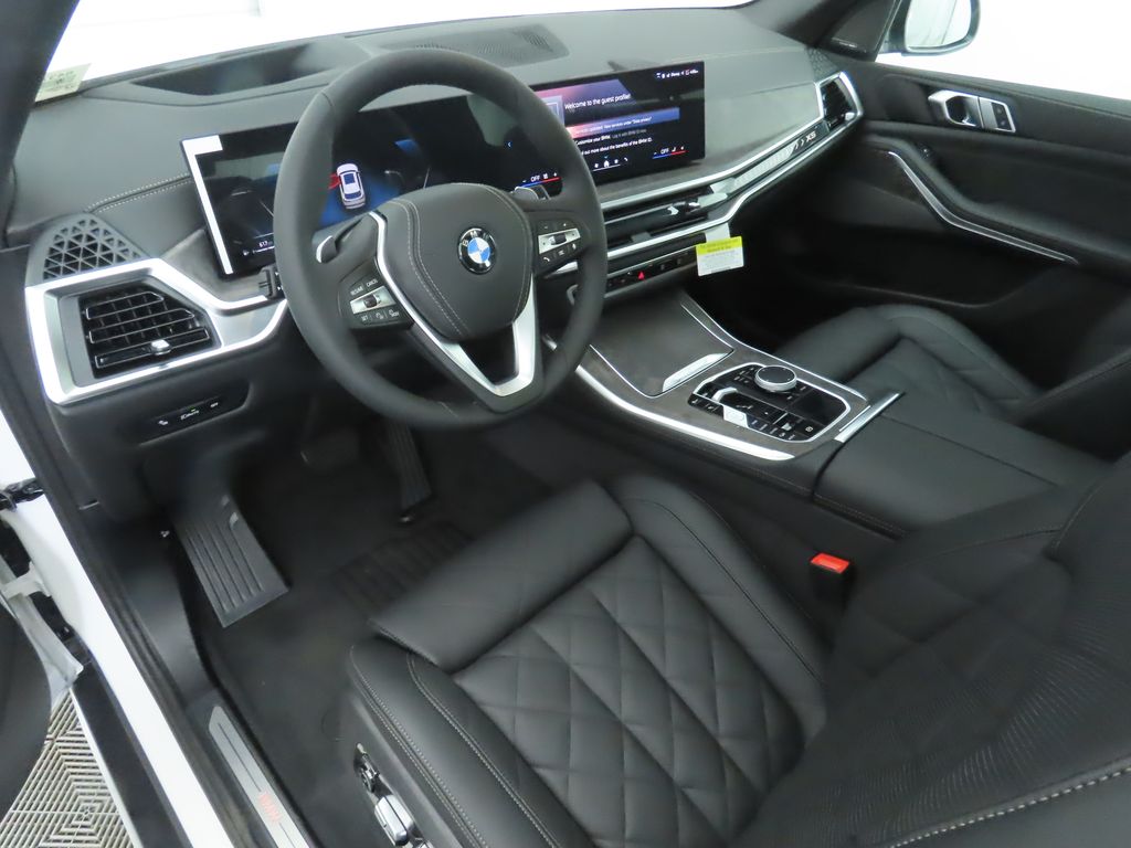 Thumbnail: 2026 BMW X5 - 9