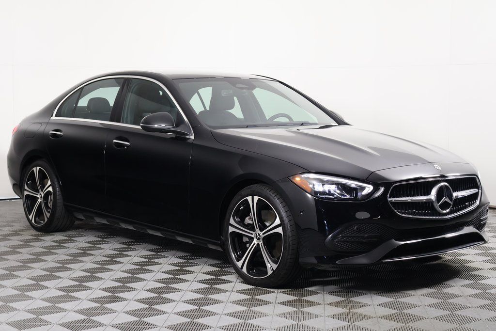 Thumbnail: 2025 Mercedes-Benz C-Class - 3