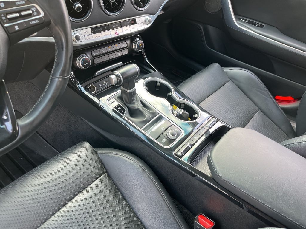 2019 Kia Stinger Premium 19