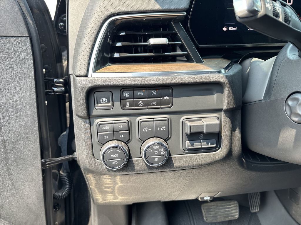 Used 2025 Chevrolet Tahoe SUV