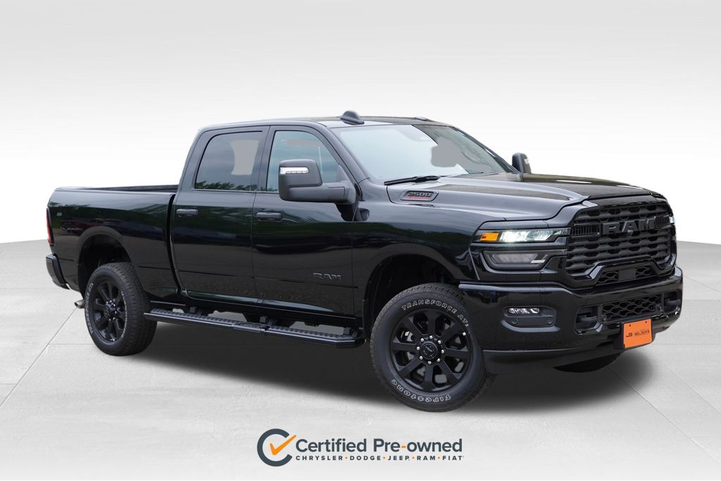 Diamond Black Crystal Pearlcoat 2025 RAM 2500 Pickup Truck Four-Wheel Drive 8-Speed Automatic