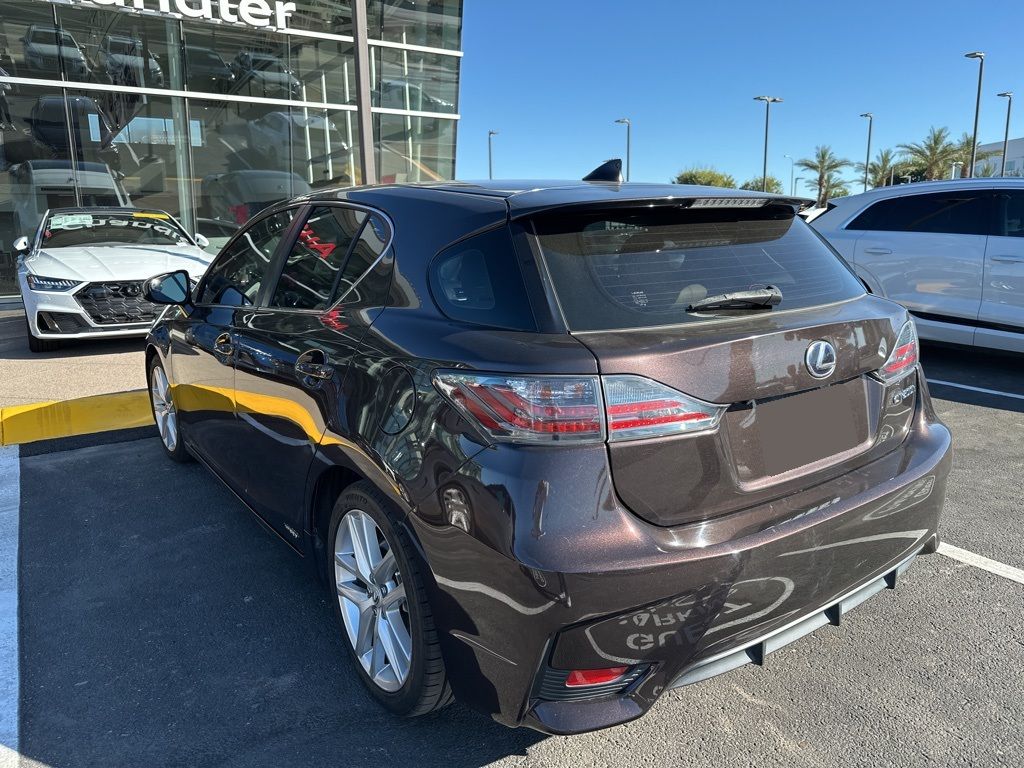 Thumbnail: 2016 Lexus CT - 3