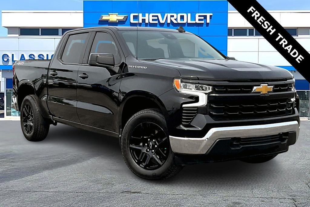 Black 2024 Chevrolet Silverado 1500 LT Crew Cab 4WD Pickup Truck Four-Wheel Drive Automatic