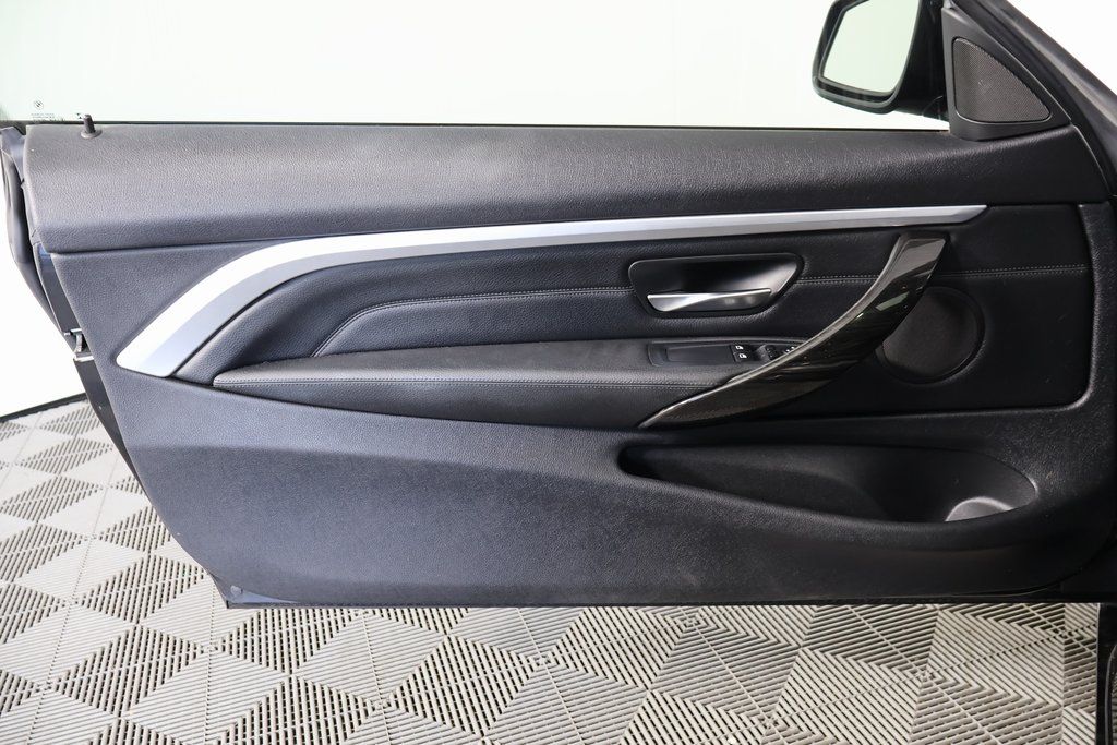 Thumbnail: 2015 BMW 4 Series - 12