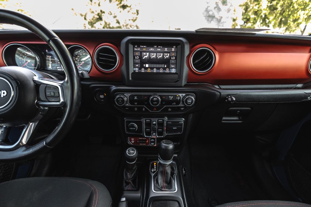 2020 Jeep Gladiator Rubicon thumbnail 28