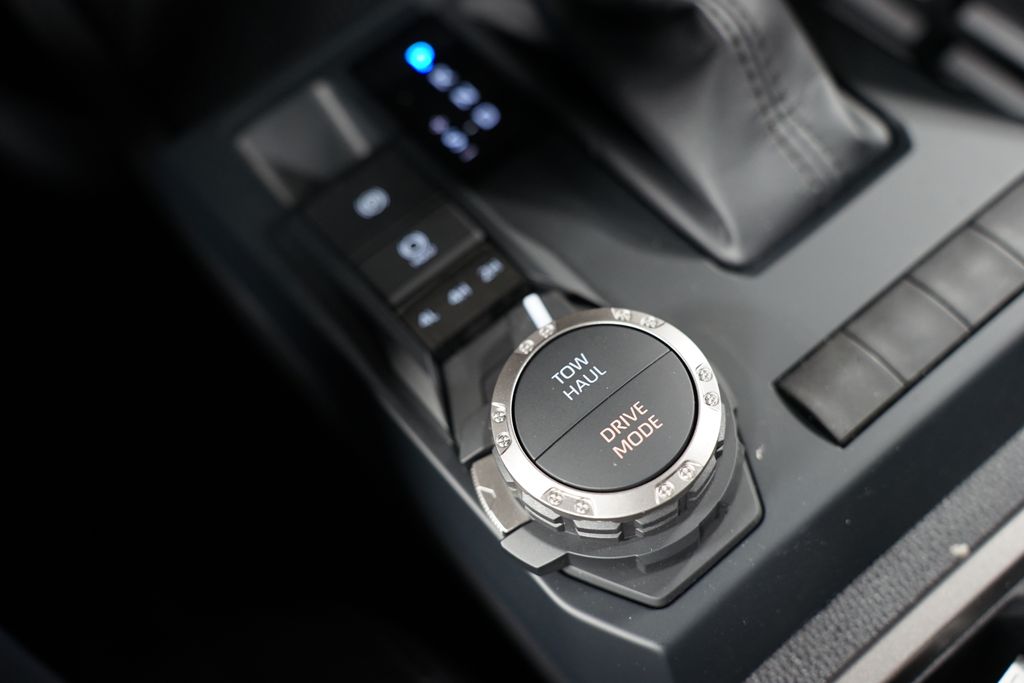 2025 Toyota Tacoma TRD Sport 24