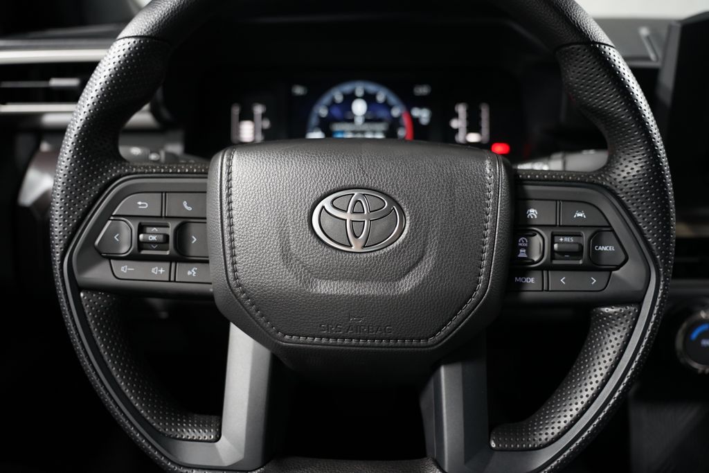 2025 Toyota Tacoma SR5 13