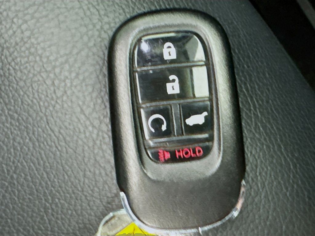 Used Car 2024 Honda Pilot  Touring For Sale Under $50,000 In Austin, Texas