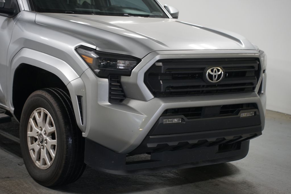 Thumbnail: 2024 Toyota Tacoma - 4