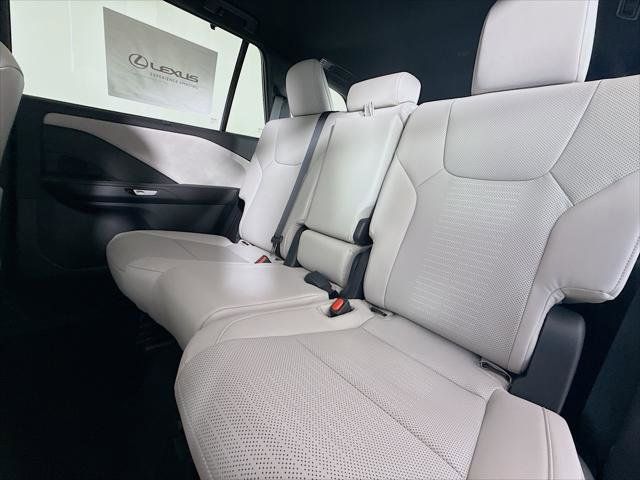 Thumbnail: 2025 Lexus TX - 17