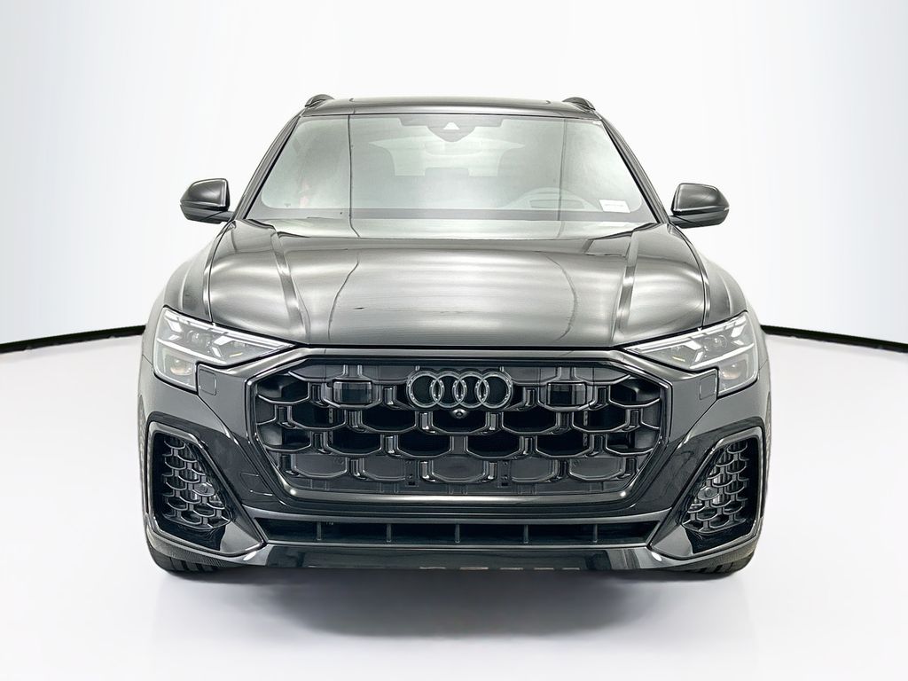 Thumbnail: 2026 Audi SQ8 - 2