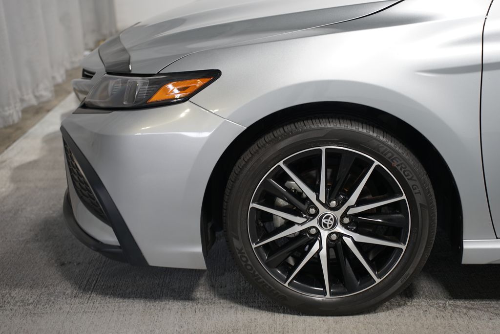 Thumbnail: 2023 Toyota Camry - 5