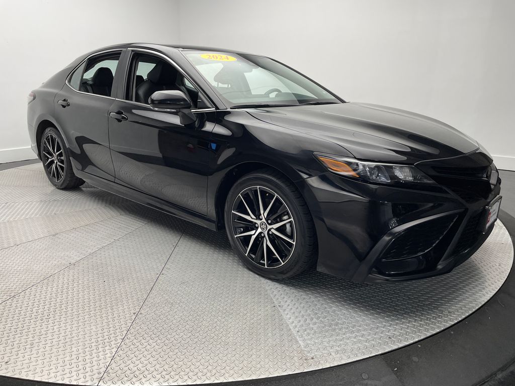 Thumbnail: 2024 Toyota Camry - 3