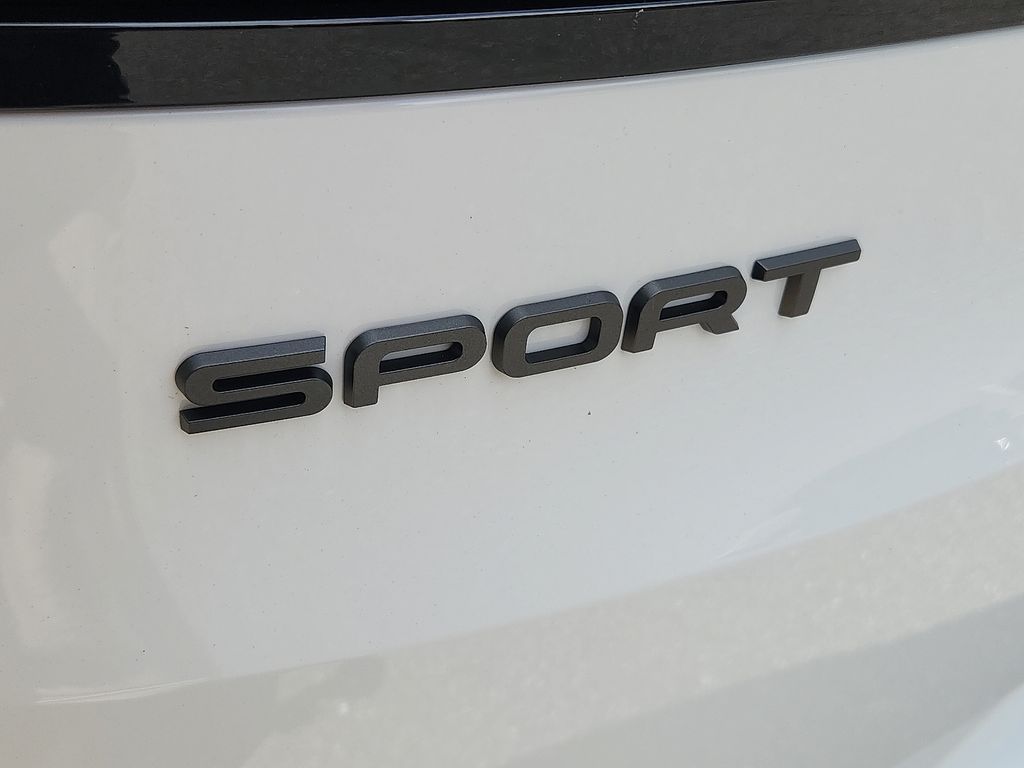 Thumbnail: 2025 Land Rover Range Rover Sport - 12