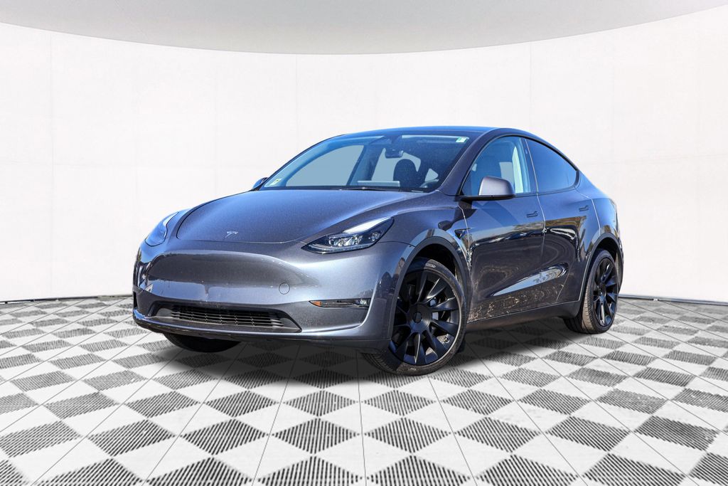 2023 Tesla Model Y Long Range 2