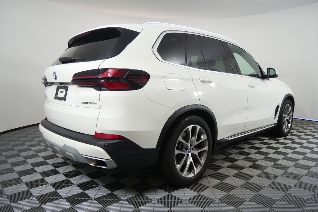 Thumbnail: 2025 BMW X5 - 3