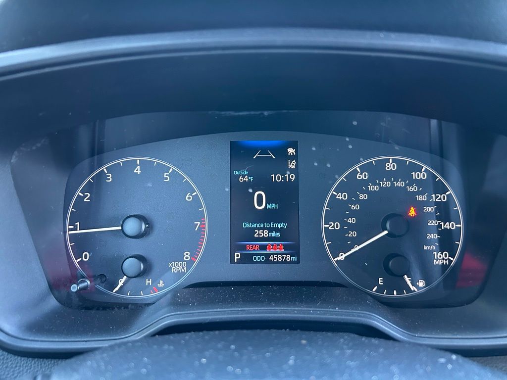 Thumbnail: 2023 Toyota Corolla - 21