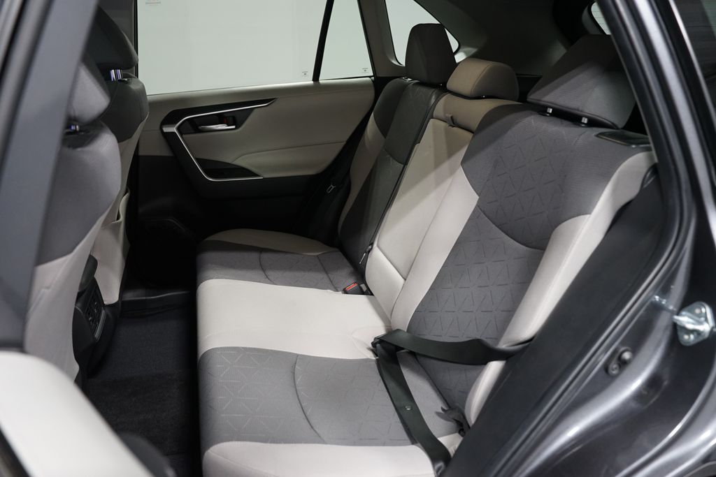 Thumbnail: 2024 Toyota RAV4 - 29