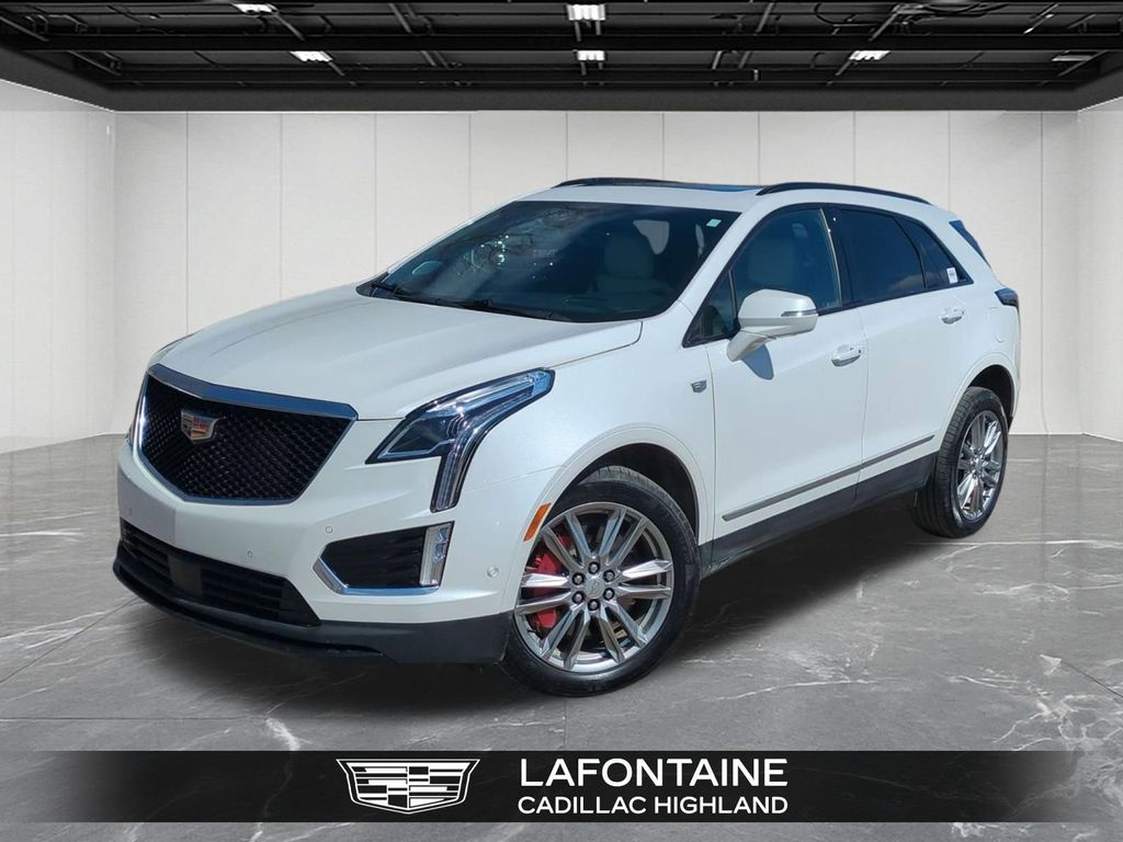 2023 Cadillac XT5 Sport AWD