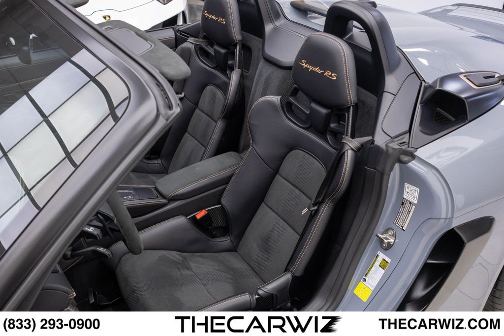 2024 Porsche 718 Spyder RS - Photo 42