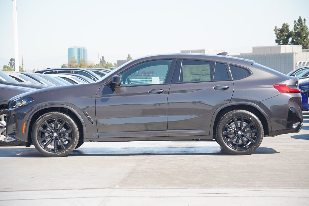 2025 BMW X4 xDrive30i 4