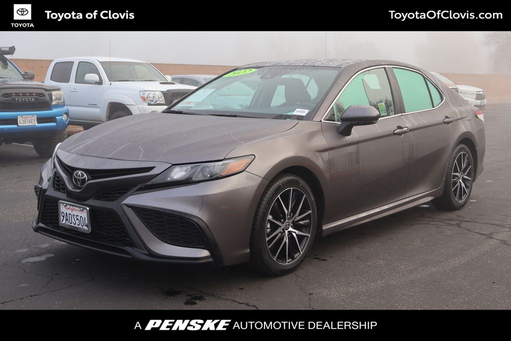 2022 Toyota Camry SE -
                Clovis, CA