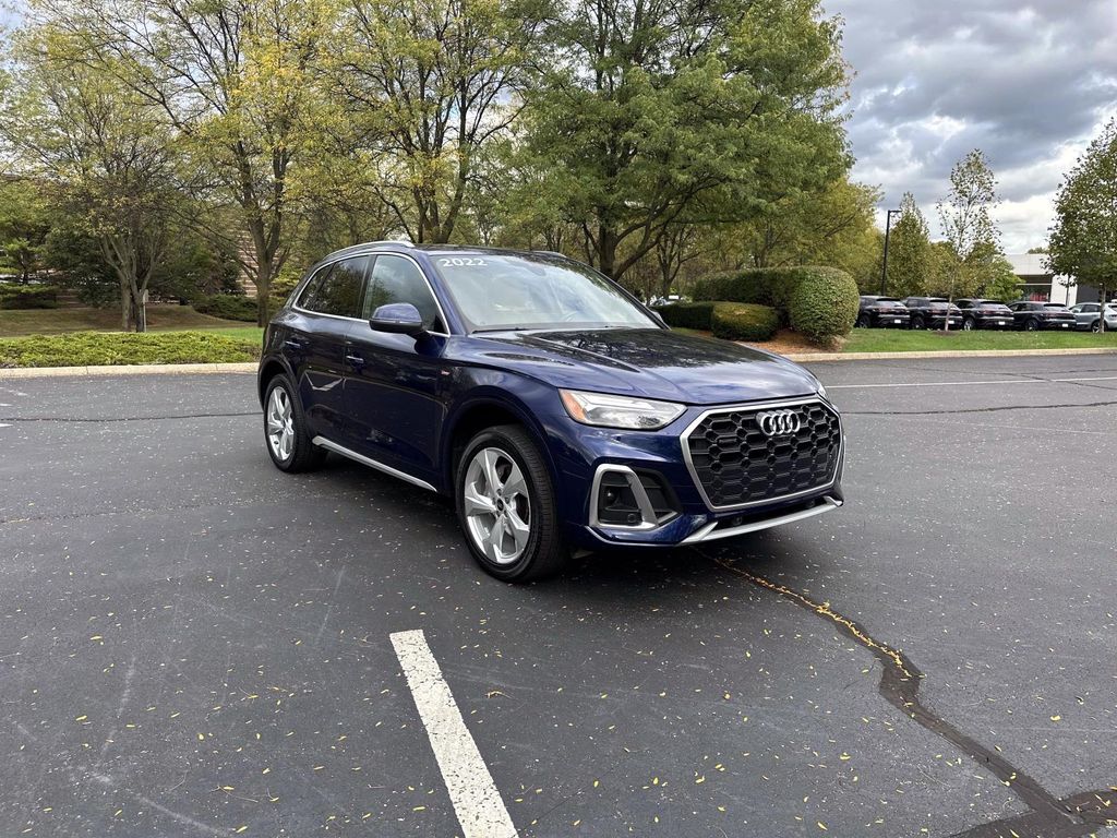 /2022 Audi Q5