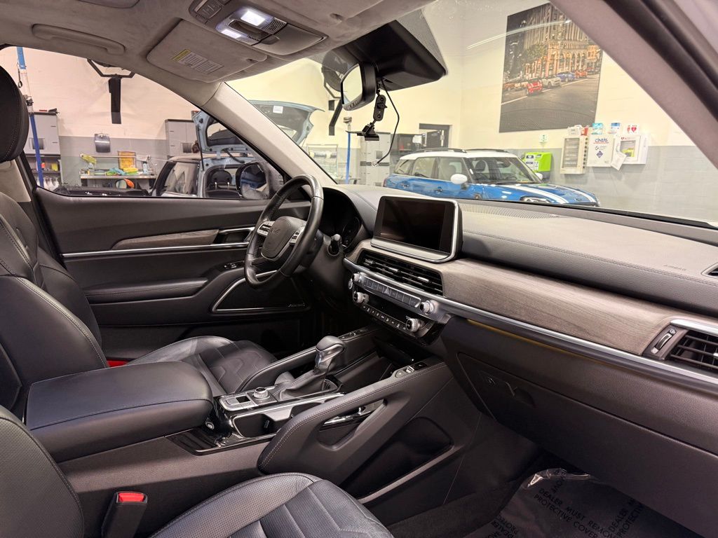 Thumbnail: 2022 Kia Telluride - 29