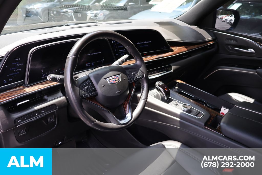 Used 2023 Black Cadillac Luxury image 9