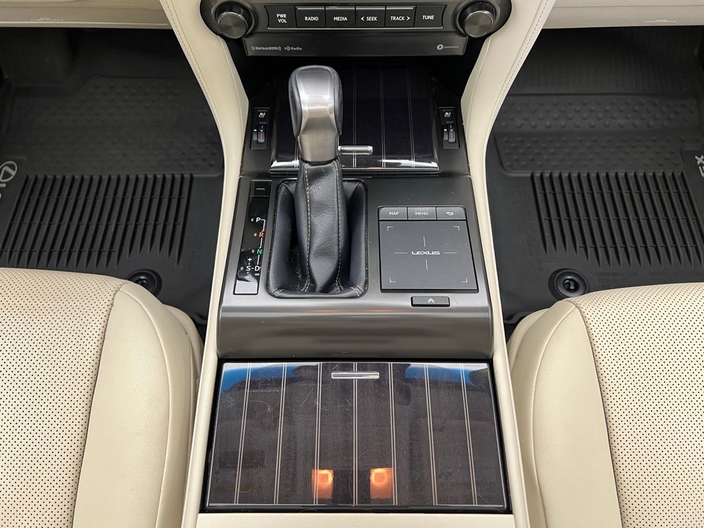 Thumbnail: 2022 Lexus GX - 12