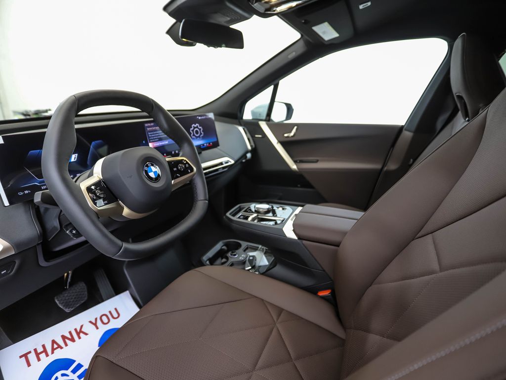 Thumbnail: 2026 BMW iX - 11