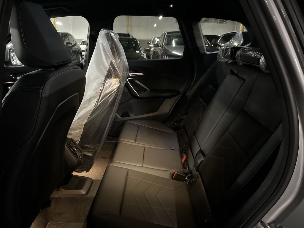 Thumbnail: 2026 BMW X1 - 23