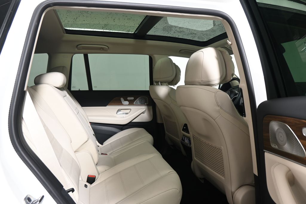 Thumbnail: 2026 Mercedes-Benz GLS - 20